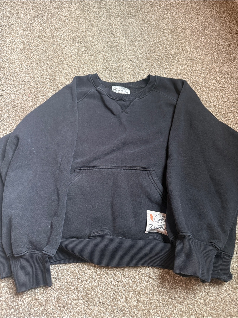 Black Crewneck Pocket Sweater - zero Fox trot